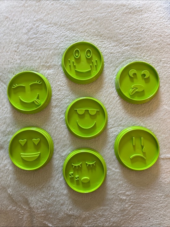 Tupperware Other - NWOT Tupperware Set of 7 Green Emoji Cookie Cutters with Recipes